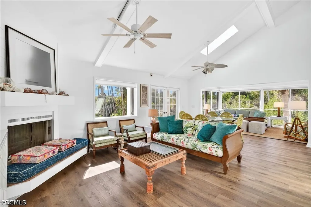 280 Southwinds Drive Sanibel FL 33957