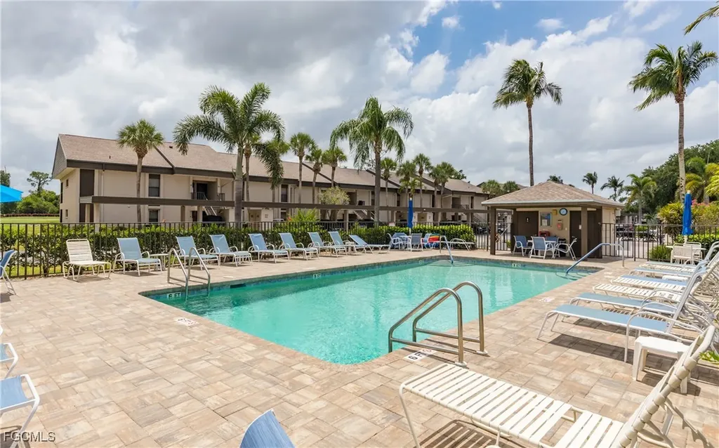5825 Trailwinds Drive Fort Myers FL 33907