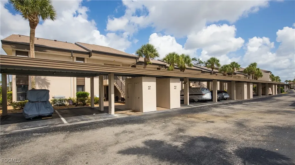 5825 Trailwinds Drive Fort Myers FL 33907