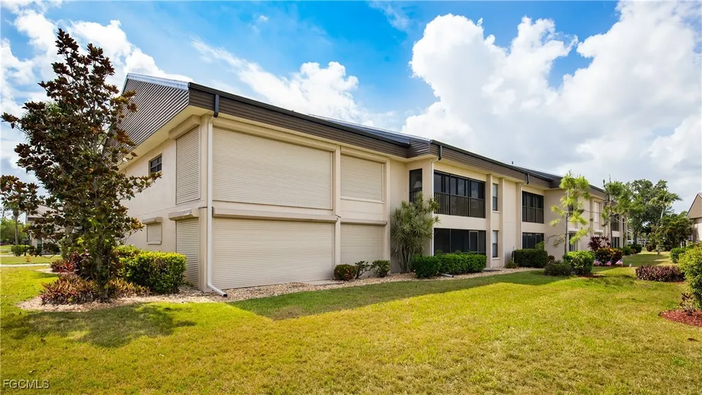 5825 Trailwinds Drive Fort Myers FL 33907