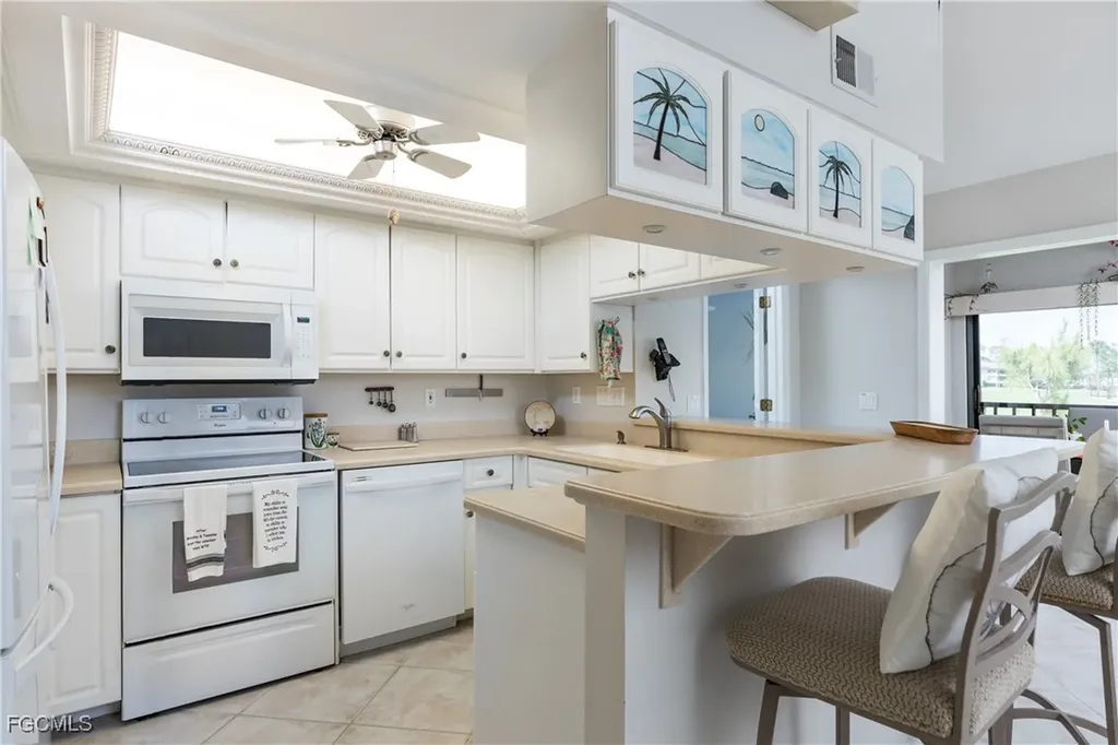 5825 Trailwinds Drive Fort Myers FL 33907