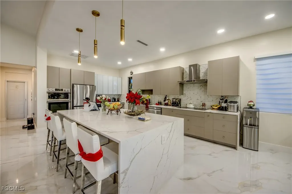 4231 NW 12th Lane Cape Coral FL 33993