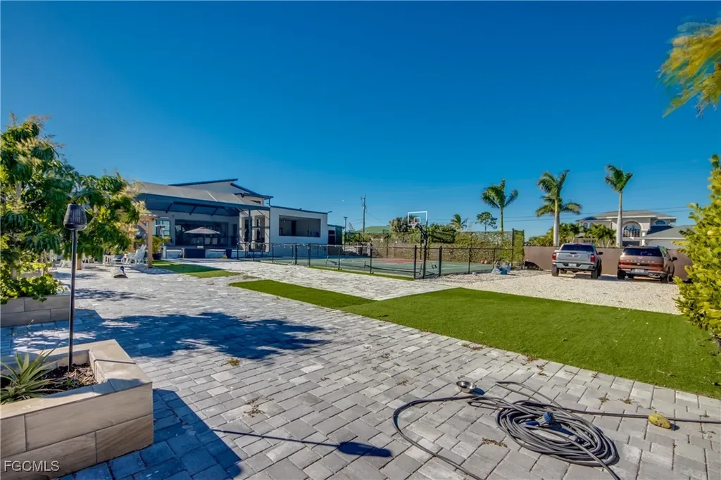 4231 NW 12th Lane Cape Coral FL 33993