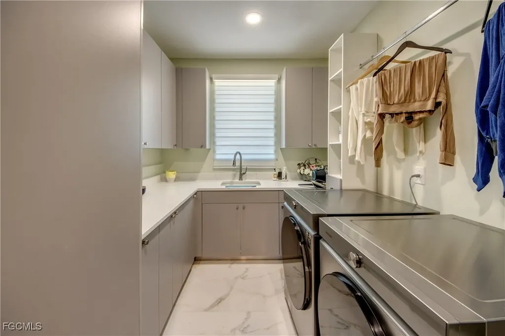 4231 NW 12th Lane Cape Coral FL 33993
