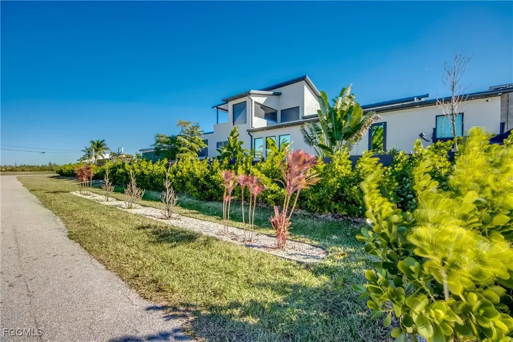4231 NW 12th Lane Cape Coral FL 33993