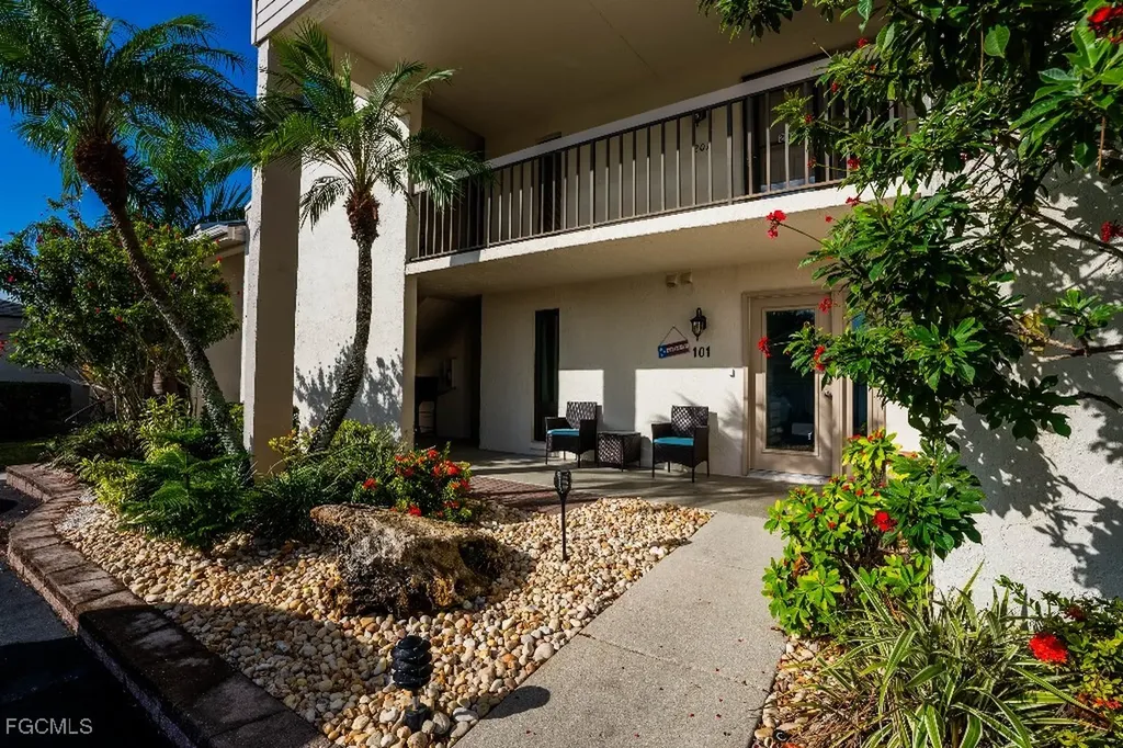 16606 Waters Edge Court Fort Myers FL 33908