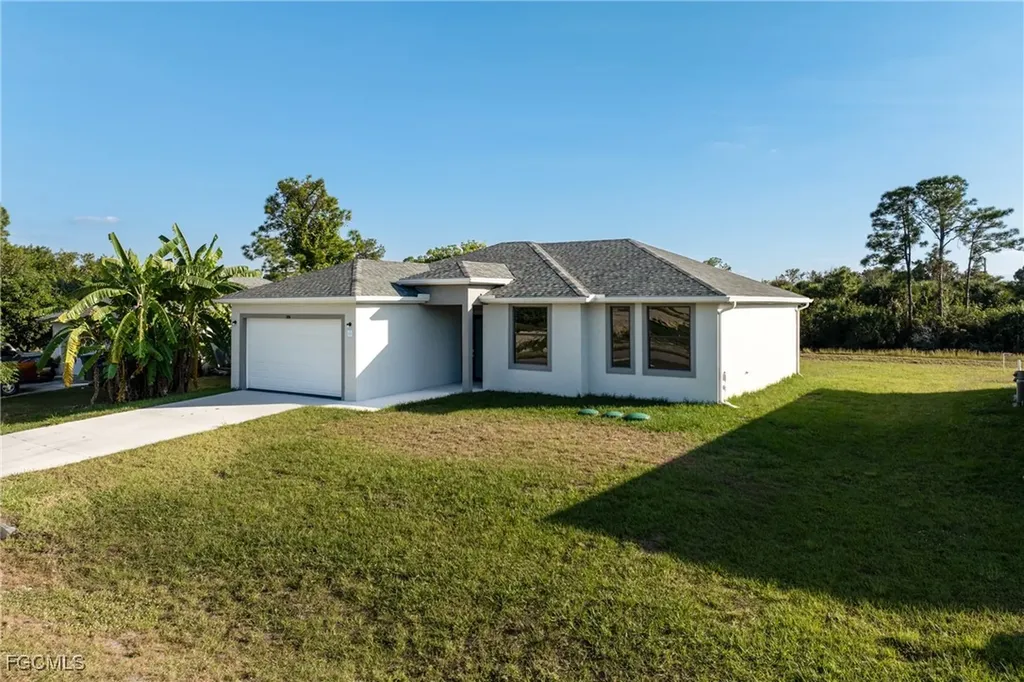 1134 Cumming Street E Lehigh Acres FL 33974
