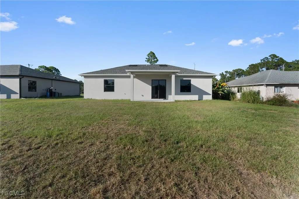 1134 Cumming Street E Lehigh Acres FL 33974