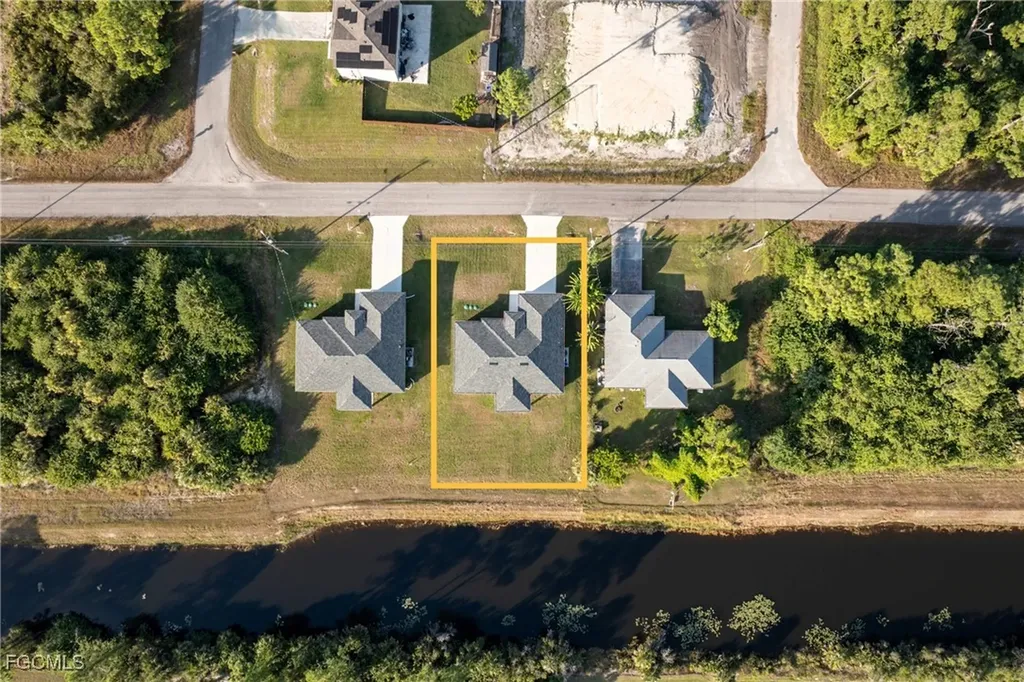 1134 Cumming Street E Lehigh Acres FL 33974