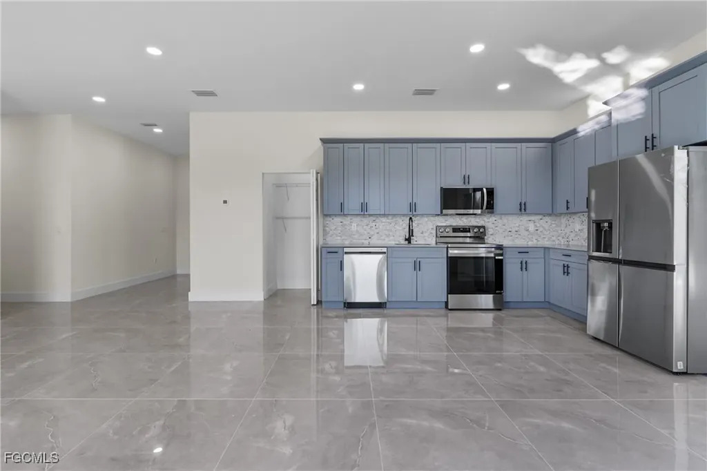 1134 Cumming Street E Lehigh Acres FL 33974