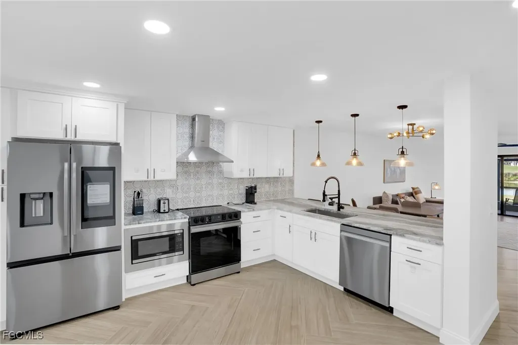 16200 Kelly Cove Drive Fort Myers FL 33908