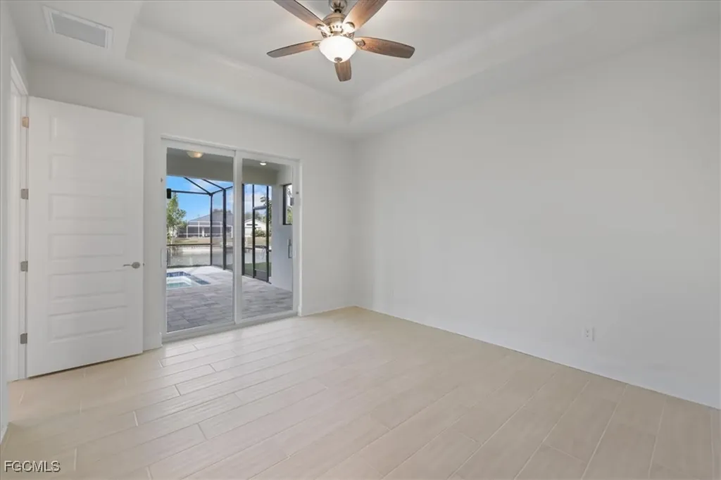 433 SW 21st Street Cape Coral FL 33991