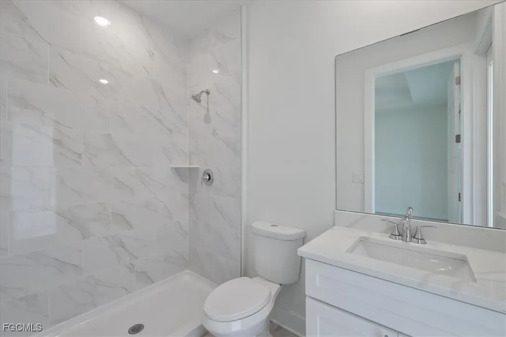 433 SW 21st Street Cape Coral FL 33991