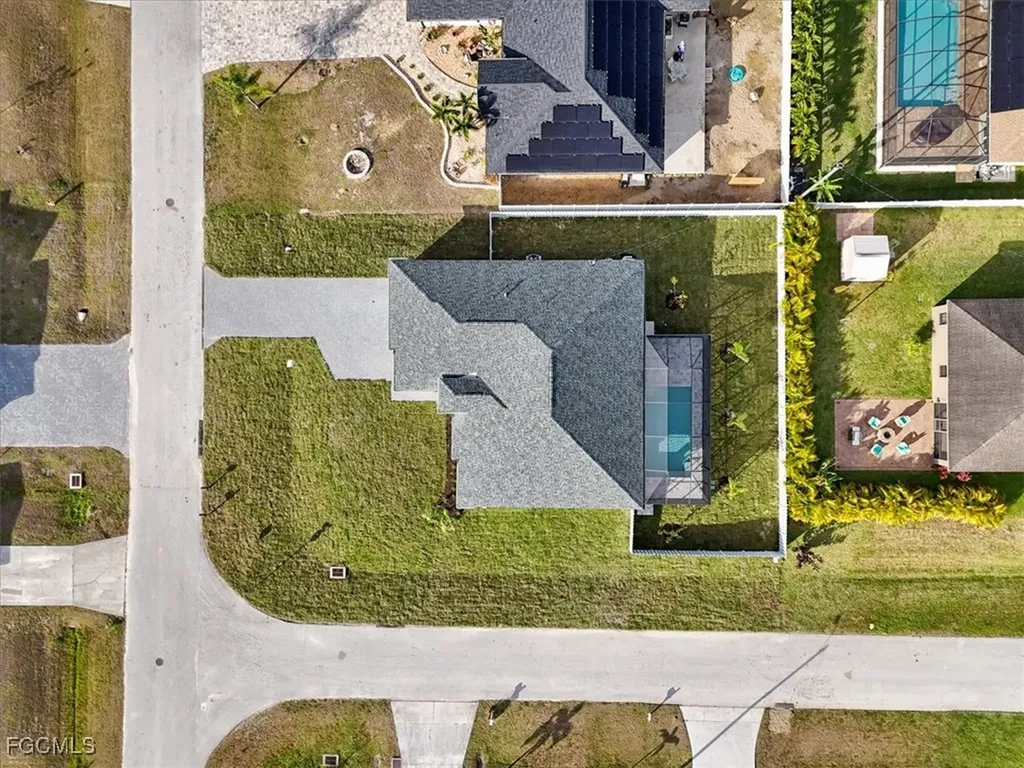 3015 SW 10th Avenue Cape Coral FL 33914