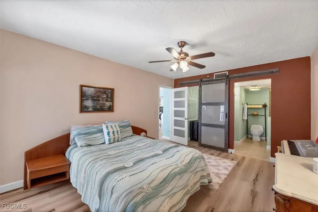 1501 Beach Road Englewood FL 34223