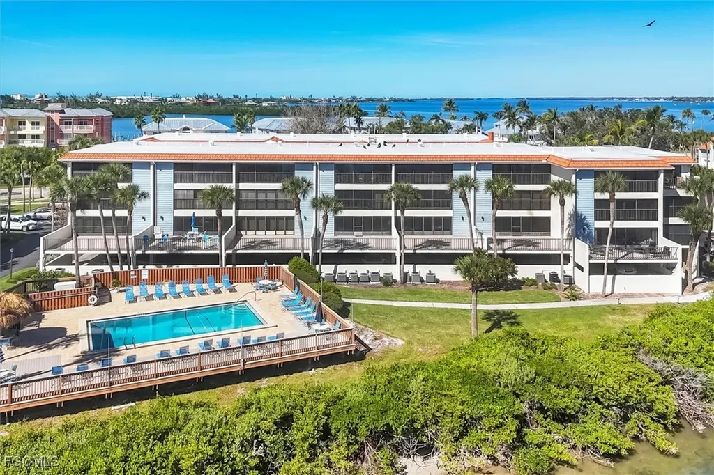 1501 Beach Road Englewood FL 34223
