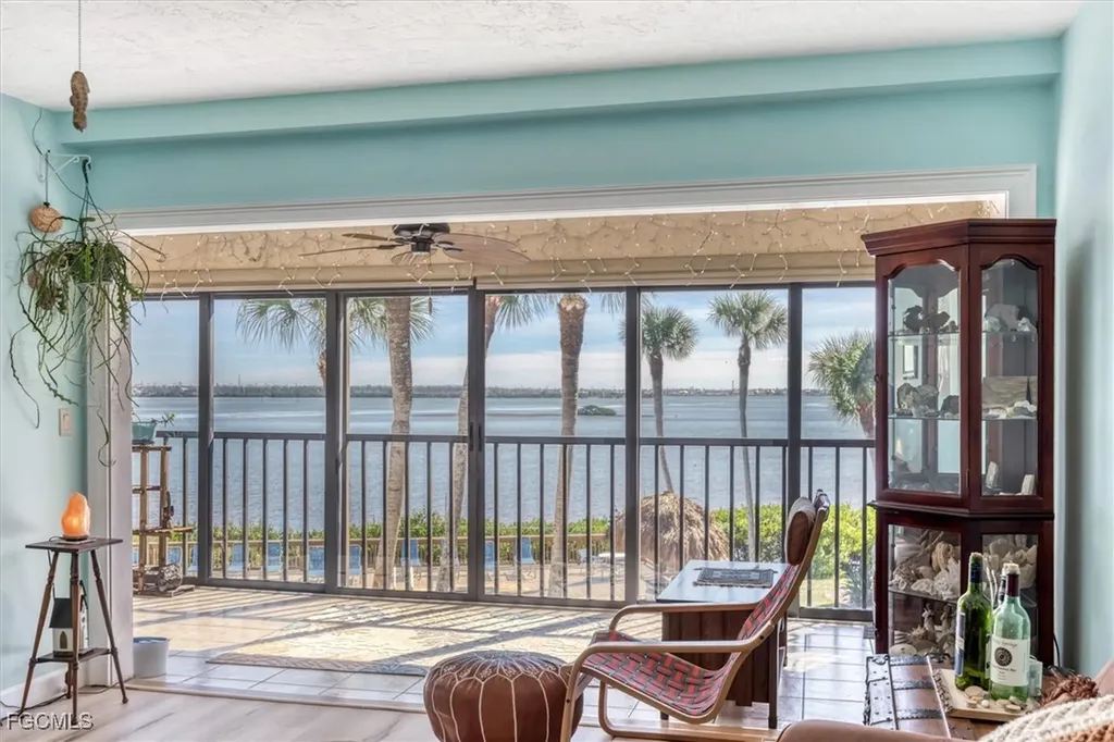 1501 Beach Road Englewood FL 34223