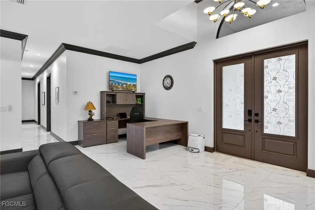 2801 SE 18th Court Cape Coral FL 33904