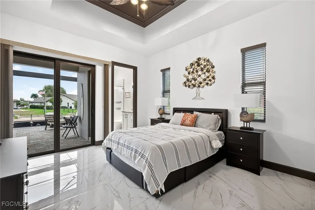 2801 SE 18th Court Cape Coral FL 33904
