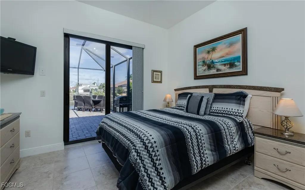1525 SW 57th Terrace Cape Coral FL 33914