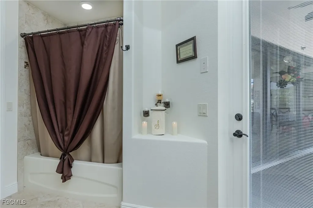 1525 SW 57th Terrace Cape Coral FL 33914