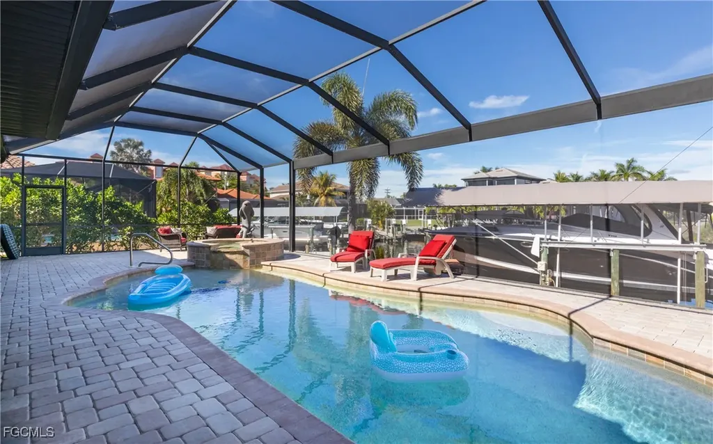 1525 SW 57th Terrace Cape Coral FL 33914