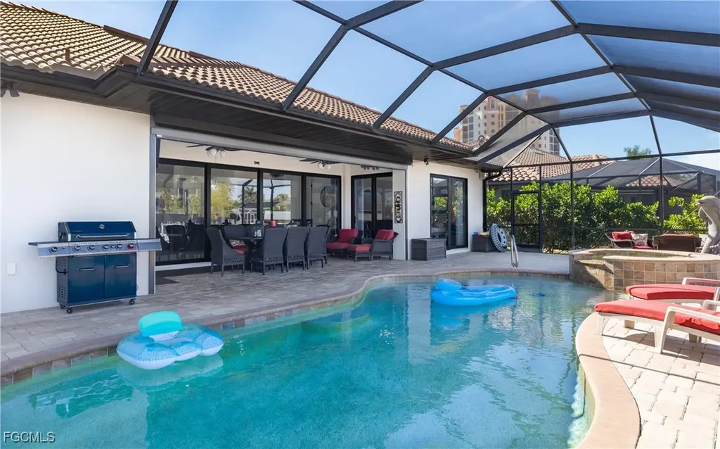 1525 SW 57th Terrace Cape Coral FL 33914