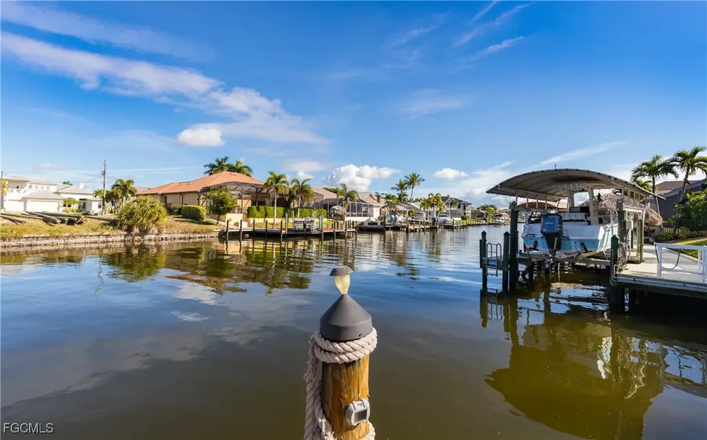 1525 SW 57th Terrace Cape Coral FL 33914