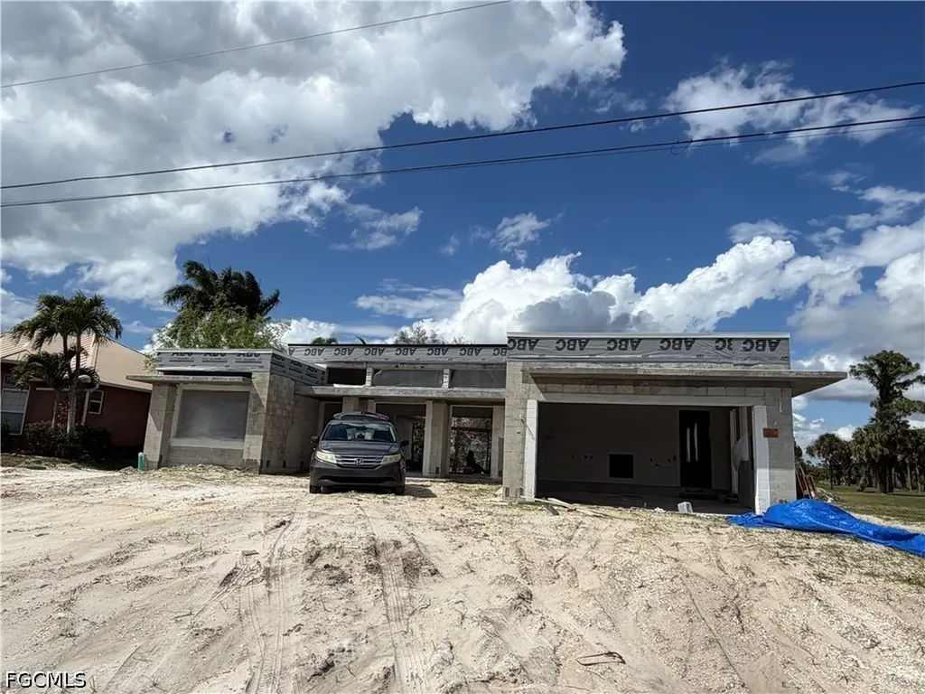 3105 NW 17th Lane Cape Coral FL 33993