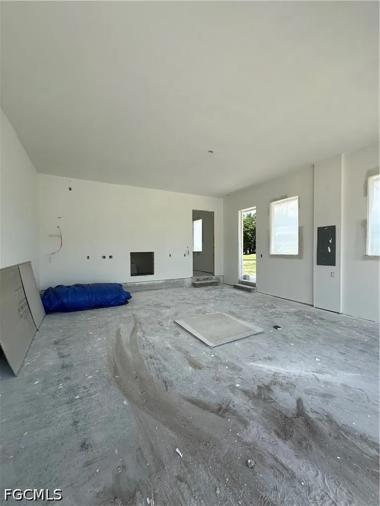 3105 NW 17th Lane Cape Coral FL 33993