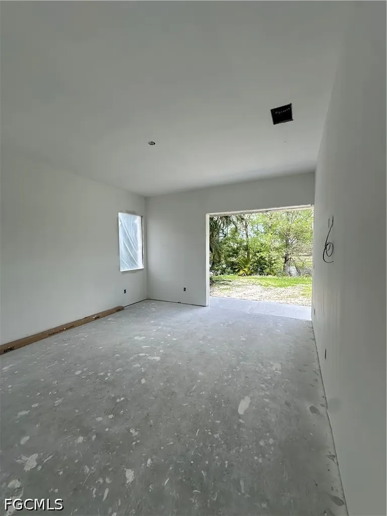 3105 NW 17th Lane Cape Coral FL 33993