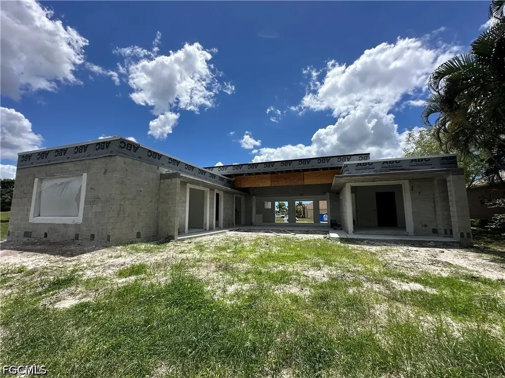3105 NW 17th Lane Cape Coral FL 33993