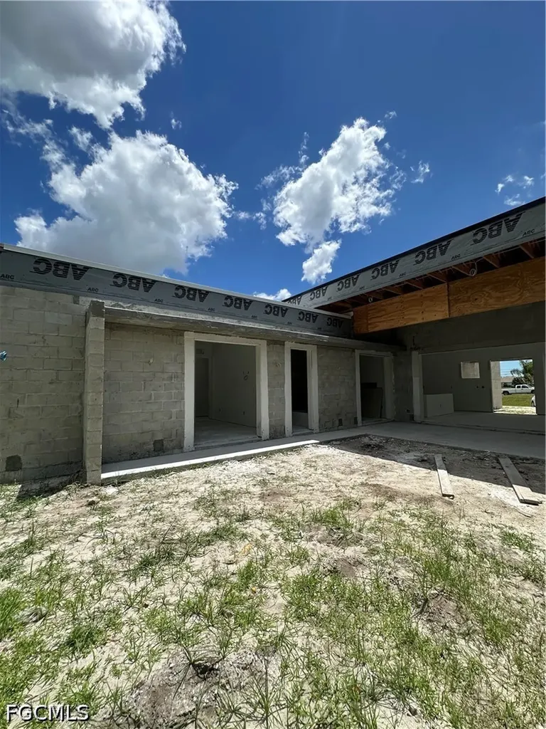 3105 NW 17th Lane Cape Coral FL 33993