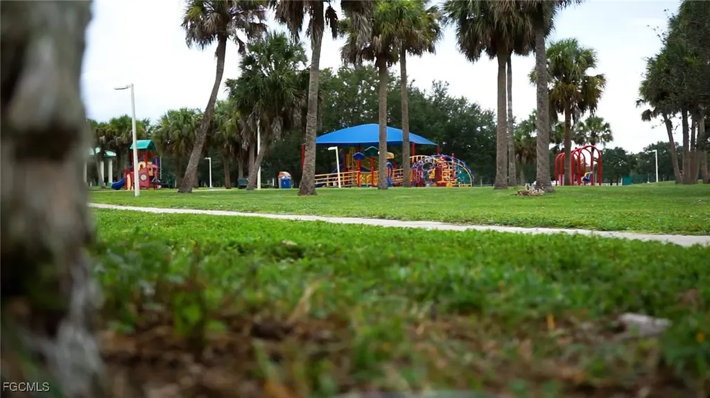 1002 Clayton Avenue Lehigh Acres FL 33972
