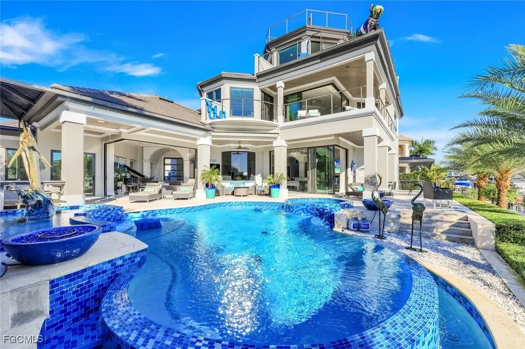 1518 Hermitage Lane Cape Coral FL 33914