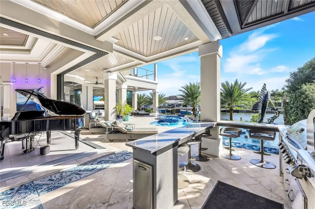 1518 Hermitage Lane Cape Coral FL 33914