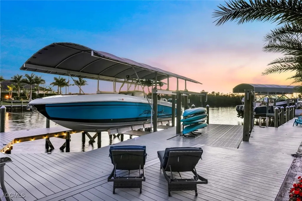 1518 Hermitage Lane Cape Coral FL 33914