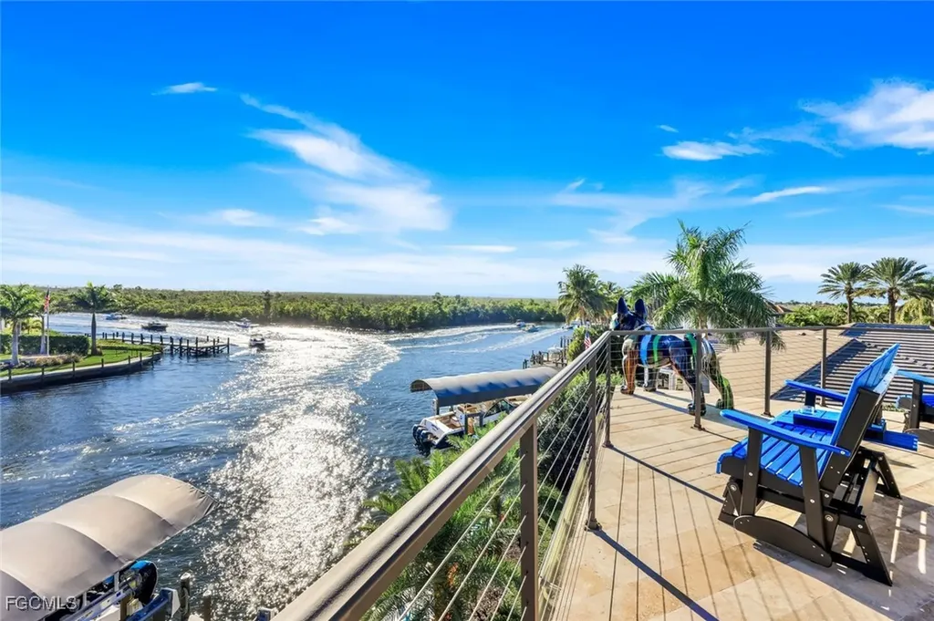 1518 Hermitage Lane Cape Coral FL 33914