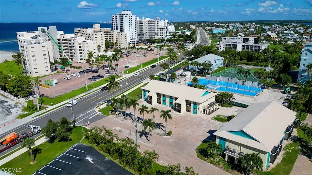 Fort Myers Beach FL, 22796 Island Pines Way, Unit 111