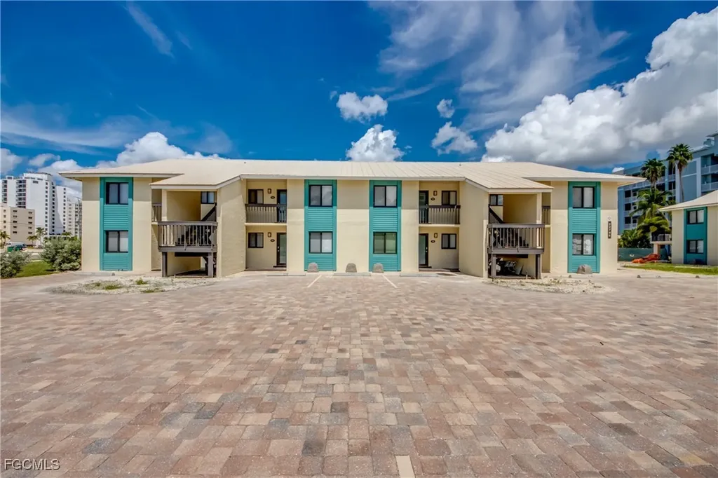 22796 Island Pines Way Fort Myers Beach FL 33931