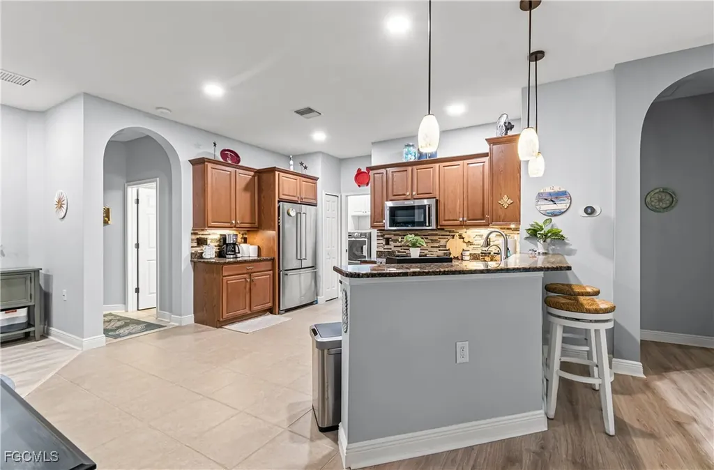 10695 Camarelle Circle Fort Myers FL 33913