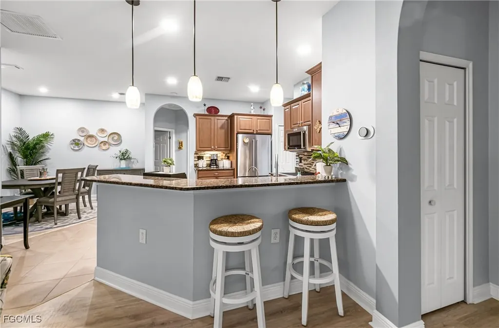 10695 Camarelle Circle Fort Myers FL 33913