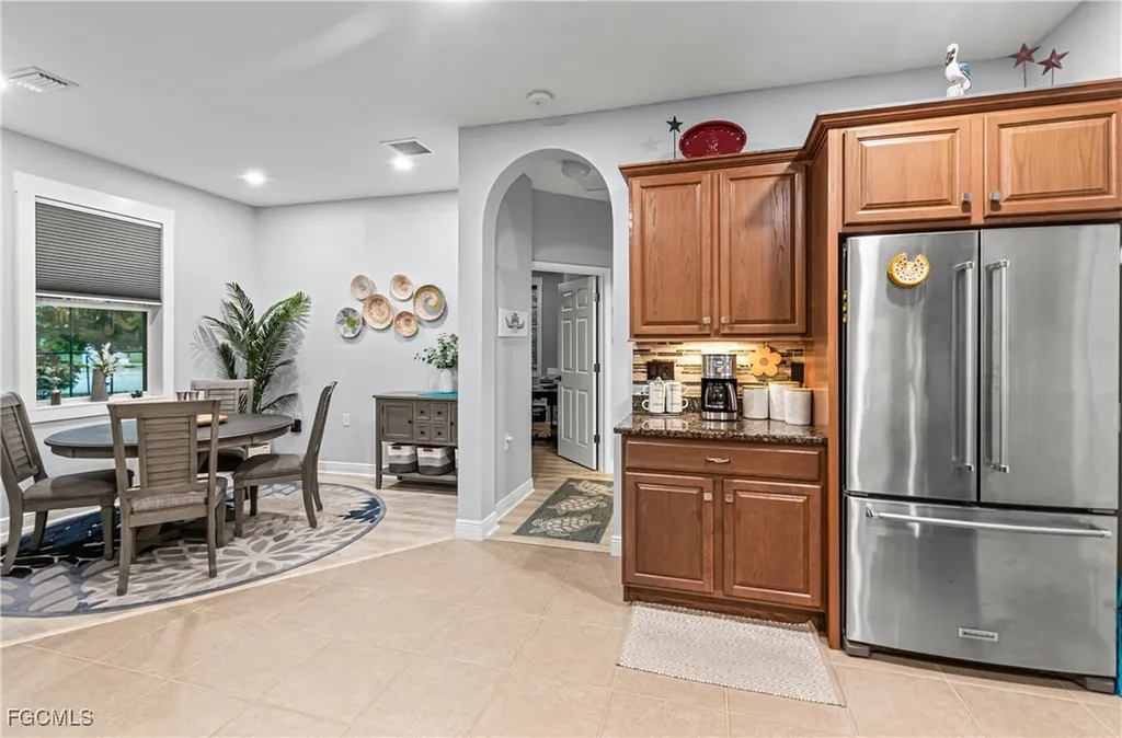 10695 Camarelle Circle Fort Myers FL 33913