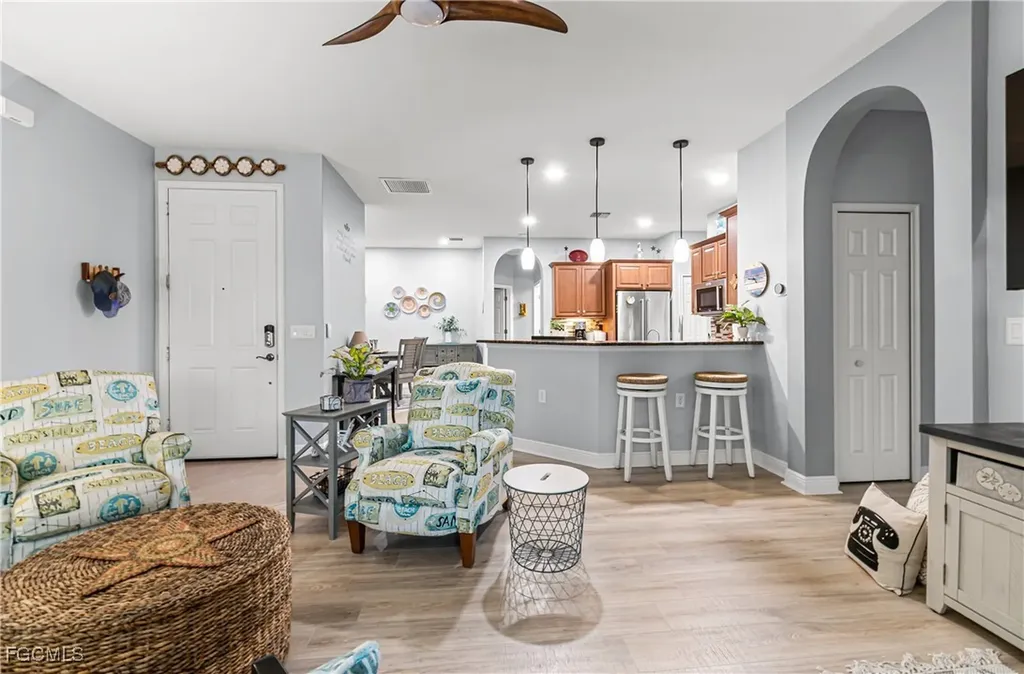 10695 Camarelle Circle Fort Myers FL 33913