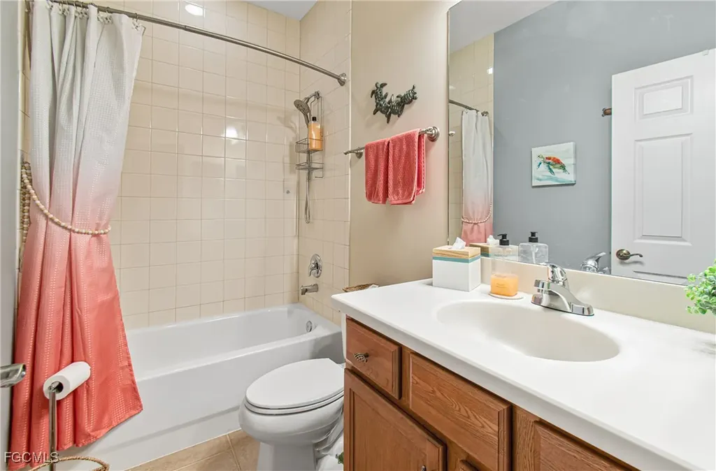 10695 Camarelle Circle Fort Myers FL 33913