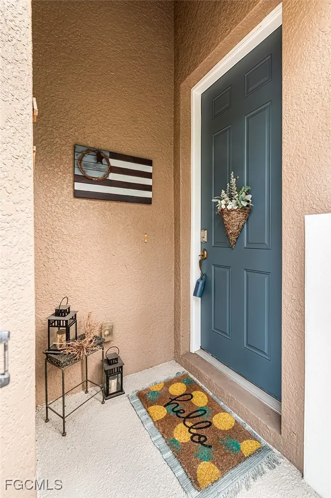 10695 Camarelle Circle Fort Myers FL 33913
