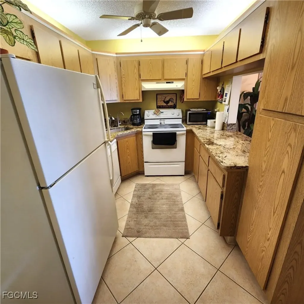 9950 Sailview Court Fort Myers FL 33905