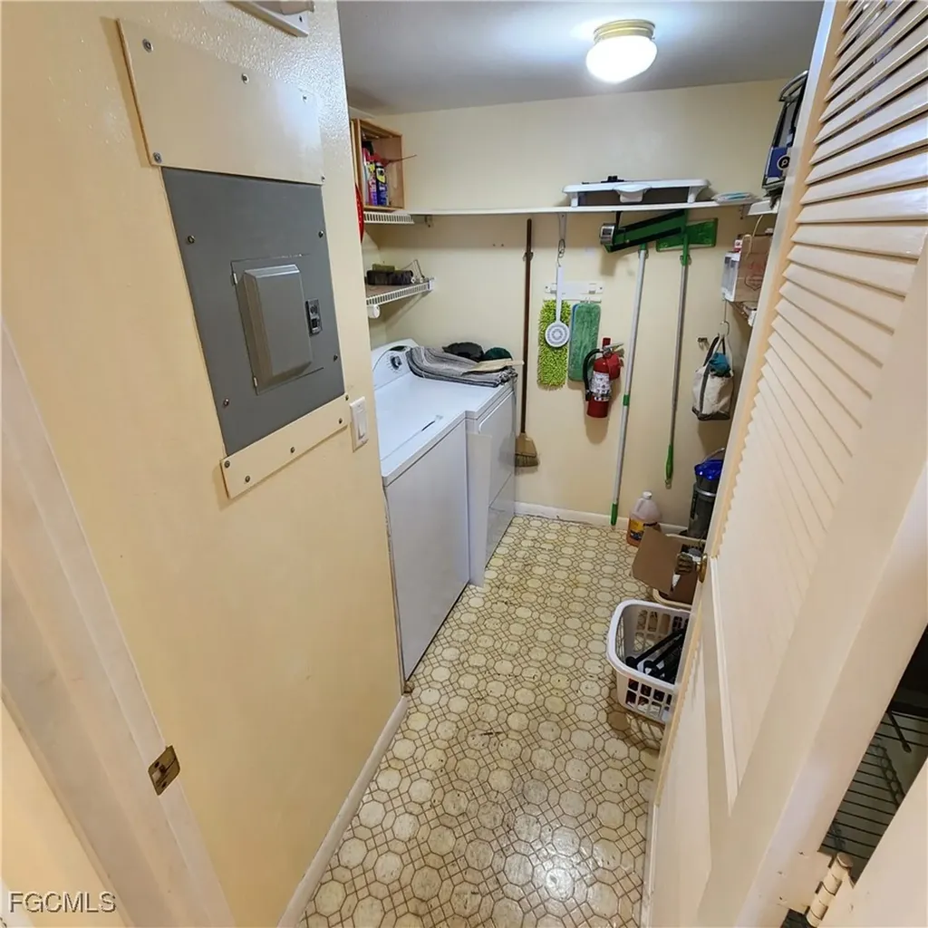 9950 Sailview Court Fort Myers FL 33905
