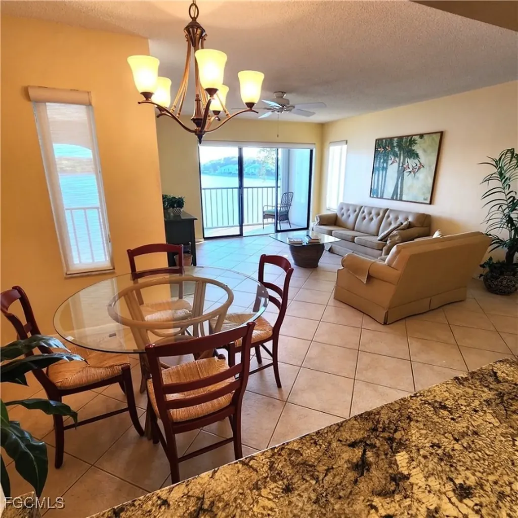 9950 Sailview Court Fort Myers FL 33905