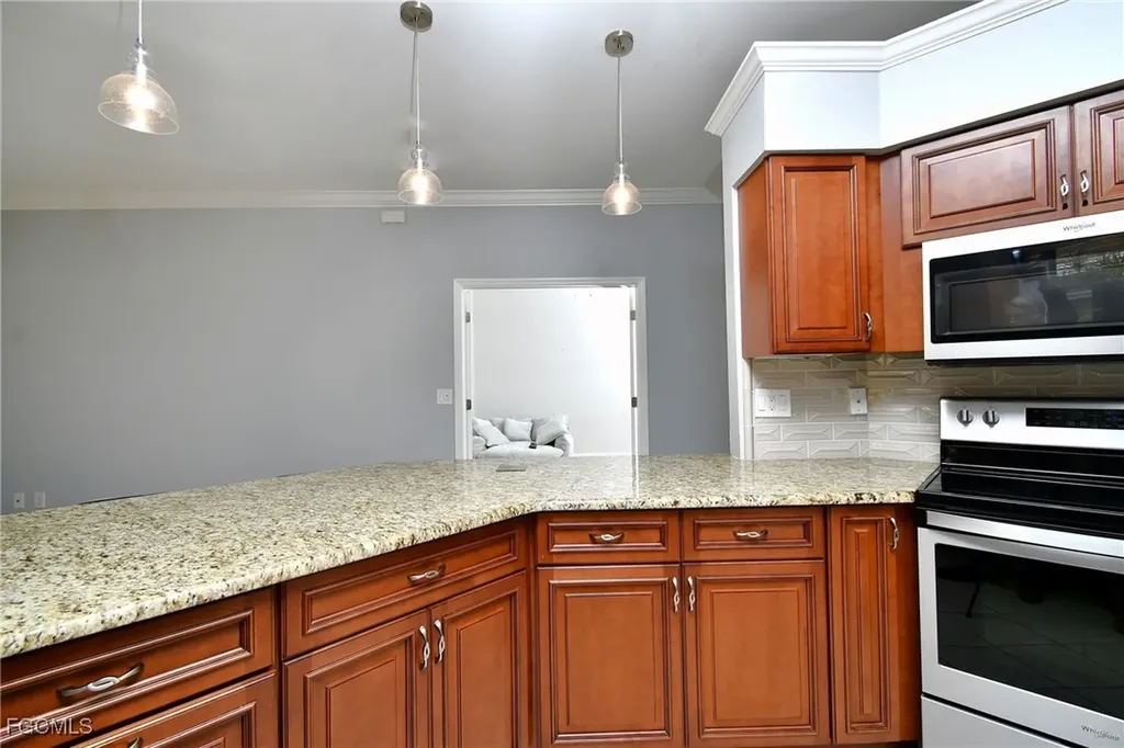 2291 Granby Drive Lehigh Acres FL 33973